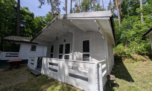 Domek Biały 1 sypialnia nad jeziorem Drawsko